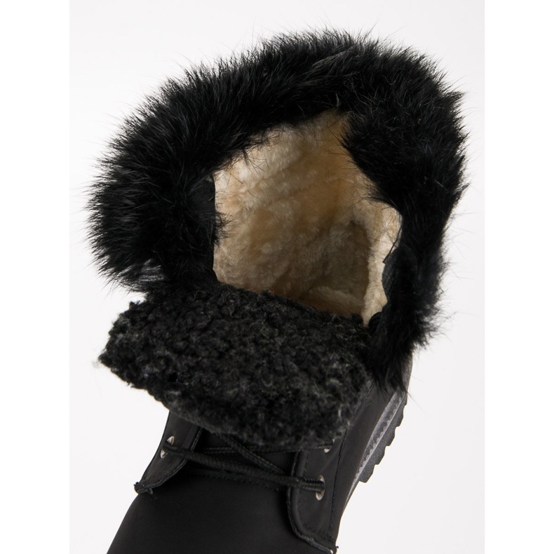 Queentina Schwarze Trapper mit Fell 2