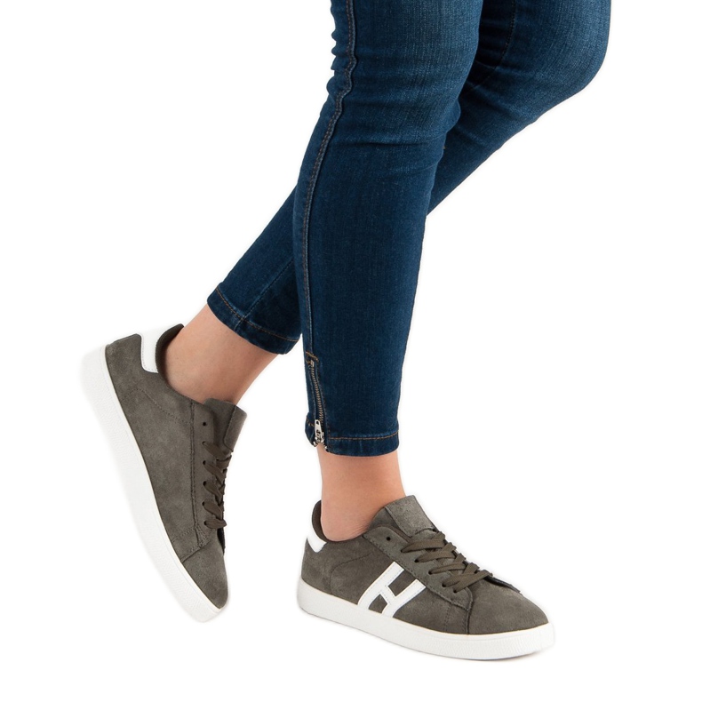 Bequeme MCKEYLOR Sneakers grün 1