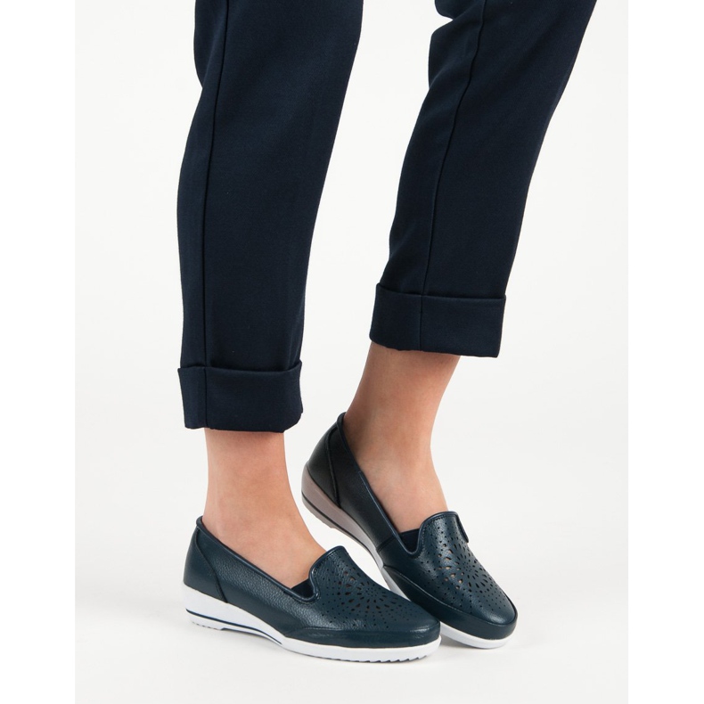 Durchbrochene Schuhe aus VINCEZA-Leder blau 2