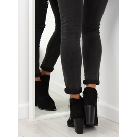 Stiefel mit stabilem Absatz schwarz 8576-2 Schwarz 2