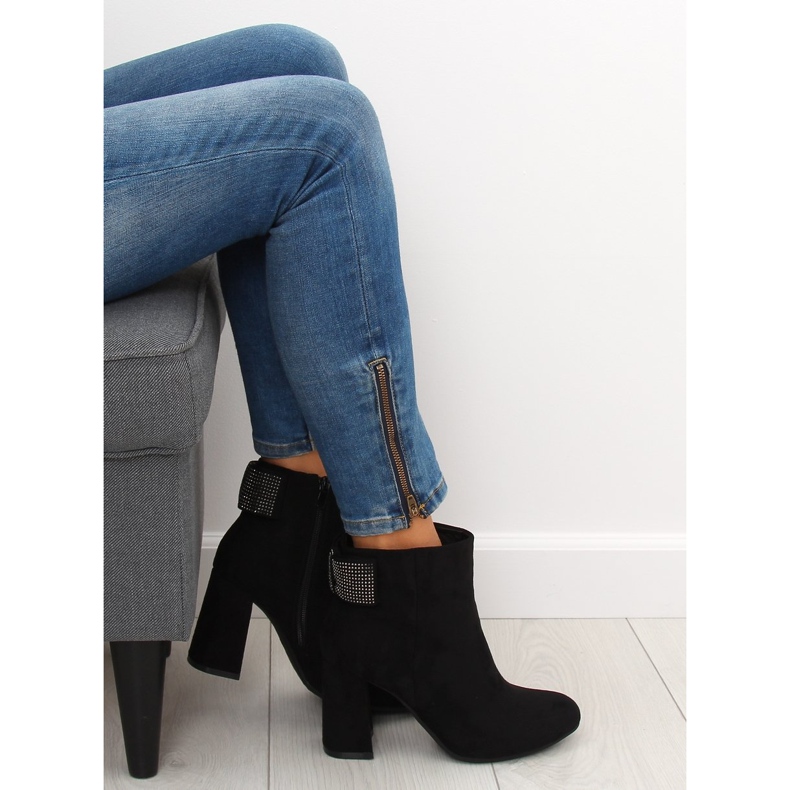 Schwarze Stiefel mit hohen Absätzen Z199 Black 2