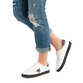 Modische niedrige Sneakers weiß schwarz 2