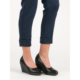 J. Star Schwarze Keilpumps 1