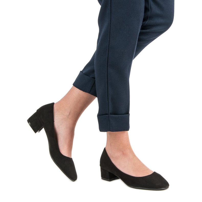 Queentina Pumps mit flachem Absatz schwarz 2