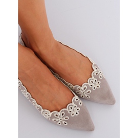 Graue durchbrochene Ballerinas LT99P Grau 2