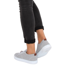 Schwarz gestreifte Sneaker JX70P Schwarz 2