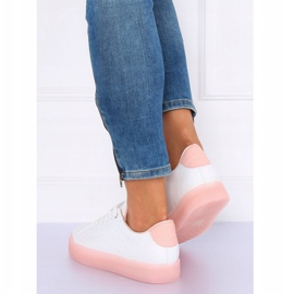 Sneakers auf einer hohen Sohle weiß und rosa LA38P Pink 1