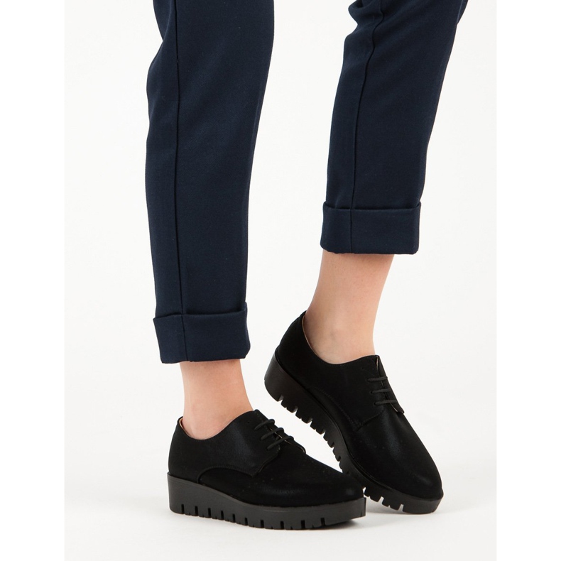 Comer Schnürschuhe schwarz 2