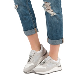 Bequeme Sportschuhe weiß grau 1