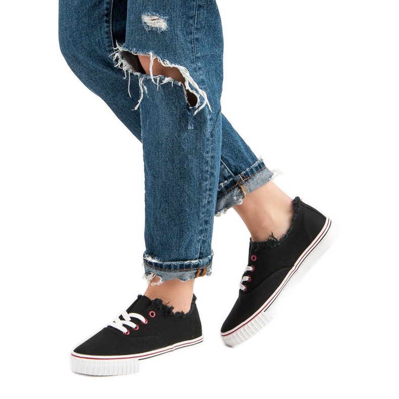 Schwarze Textil-Sneakers 2