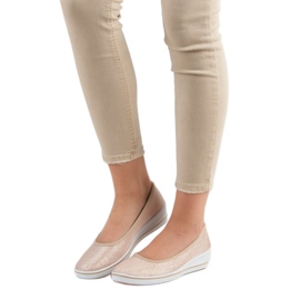 Comer Beige Ballerinas mit Keilabsatz 1