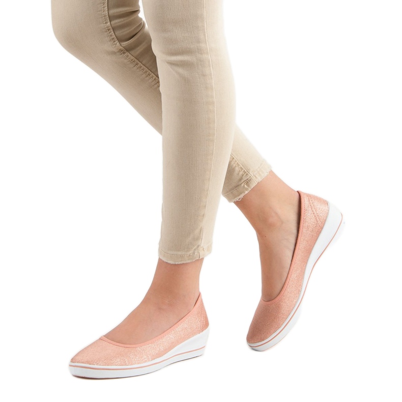 Comer Rosa Ballerina auf Keil 1