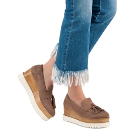 Corina Braune Keilmokassins 1