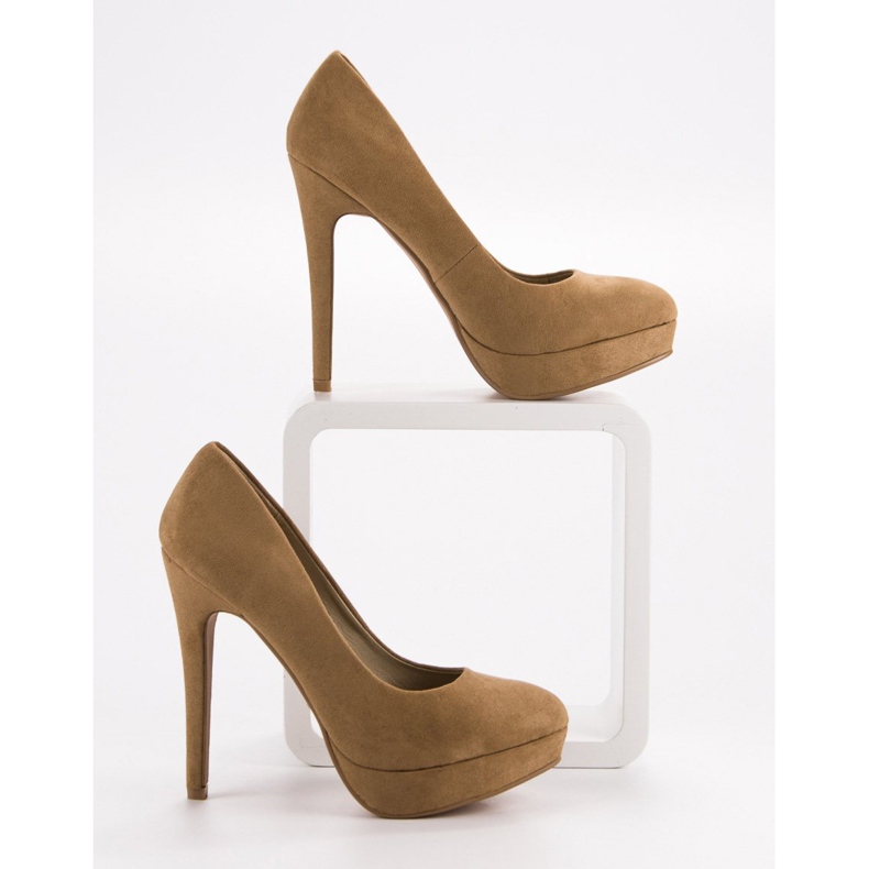 Corina Wildleder Heels auf der Plattform braun 2