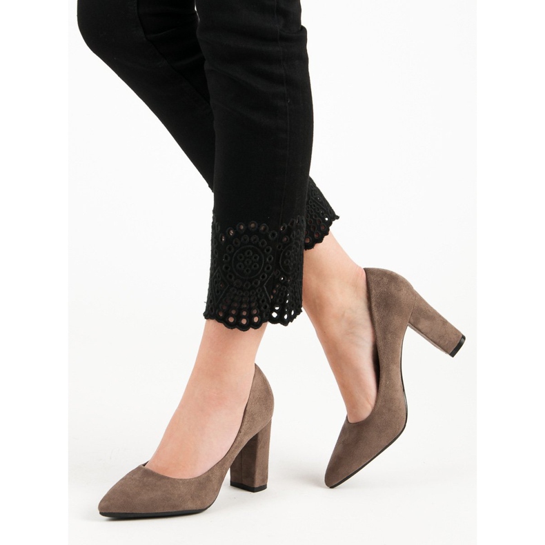 Ch. Creation Wildleder-Pumps auf einer Säule braun 2