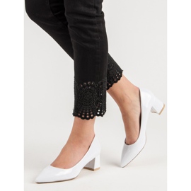 Diamantique Elegante weiße Pumps 2