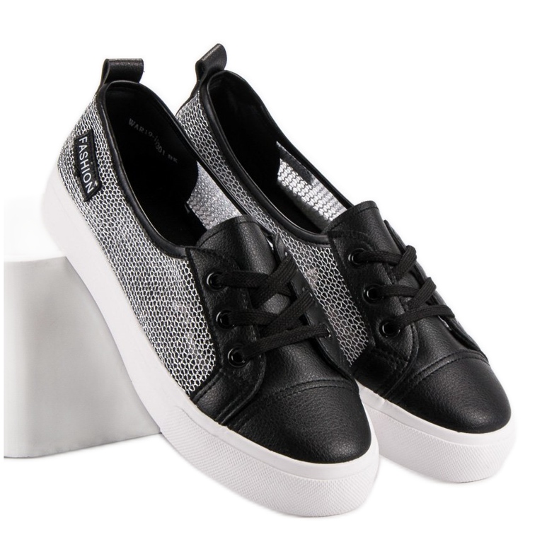 MCKEYLOR Mesh-Turnschuhe schwarz 2