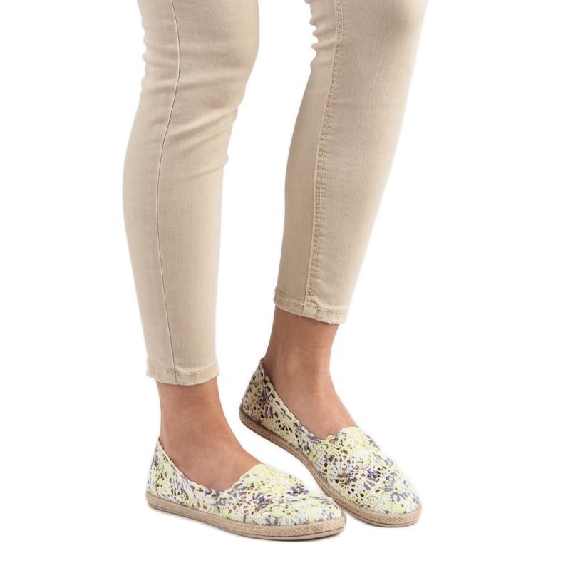 Sweet Shoes Slipper aus Spitze mehrfarbig 2
