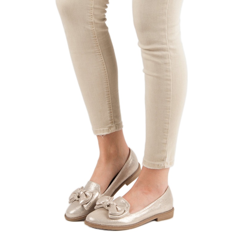 Forever Folie Goldene Ballerina mit Schleife 2