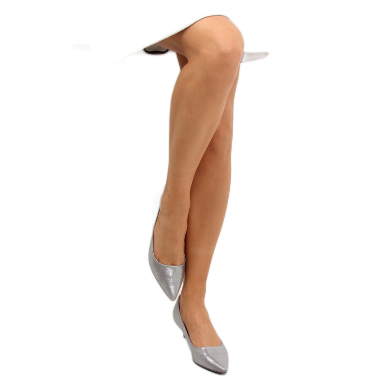 Pumps auf niedrigem Absatz silber B-36 Grau 1