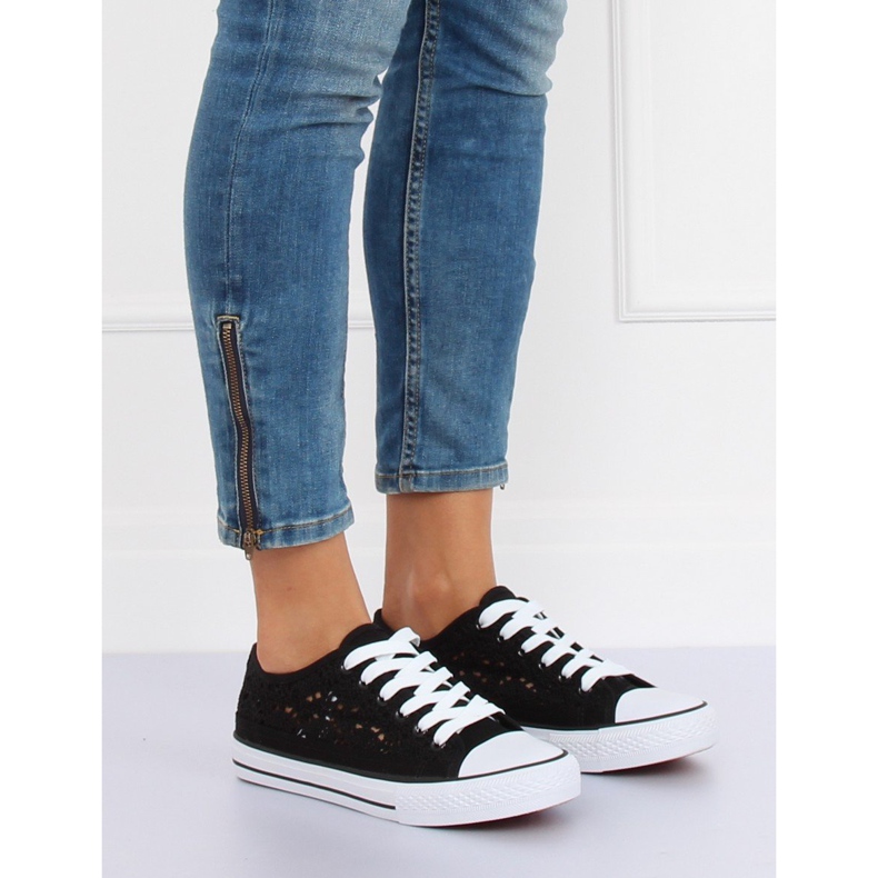 Schwarze Spitzenturnschuhe NB282P Schwarz 1