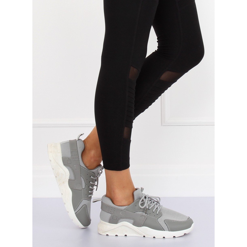 Grau LA18P Graue Sportschuhe 1