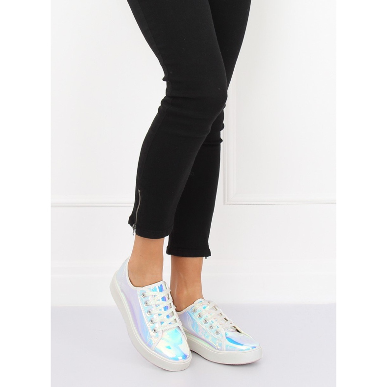 FZ09 Weiße petrolfarbene Turnschuhe 1