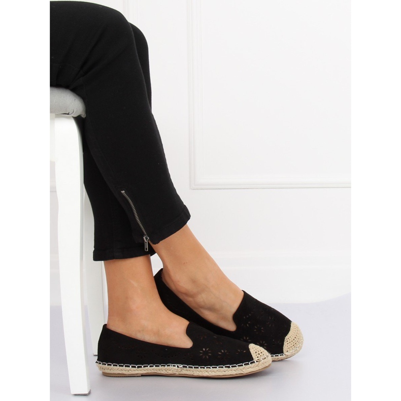 Schwarze durchbrochene Espadrilles 9023 Schwarz 2