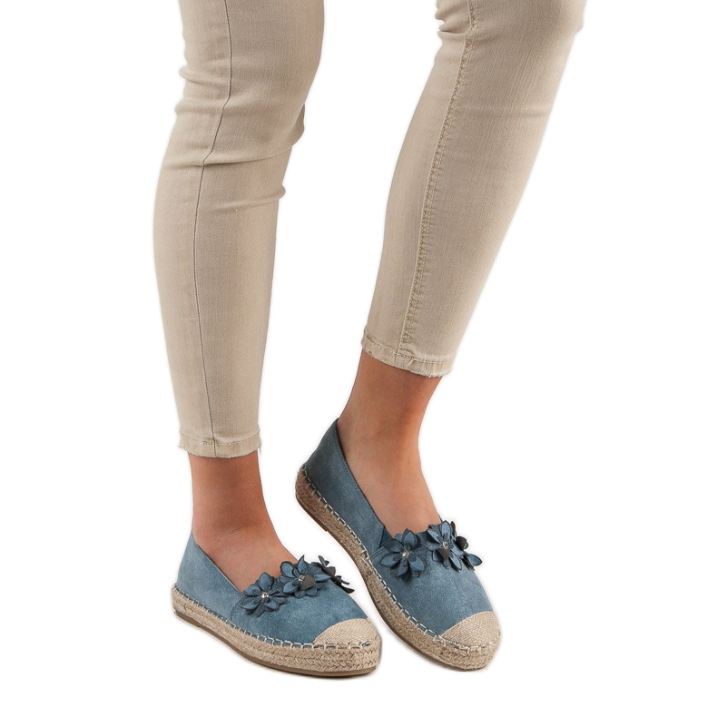 Espadrilles mit Blumen blau 2