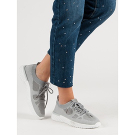 Luftige Sportschuhe grau 1