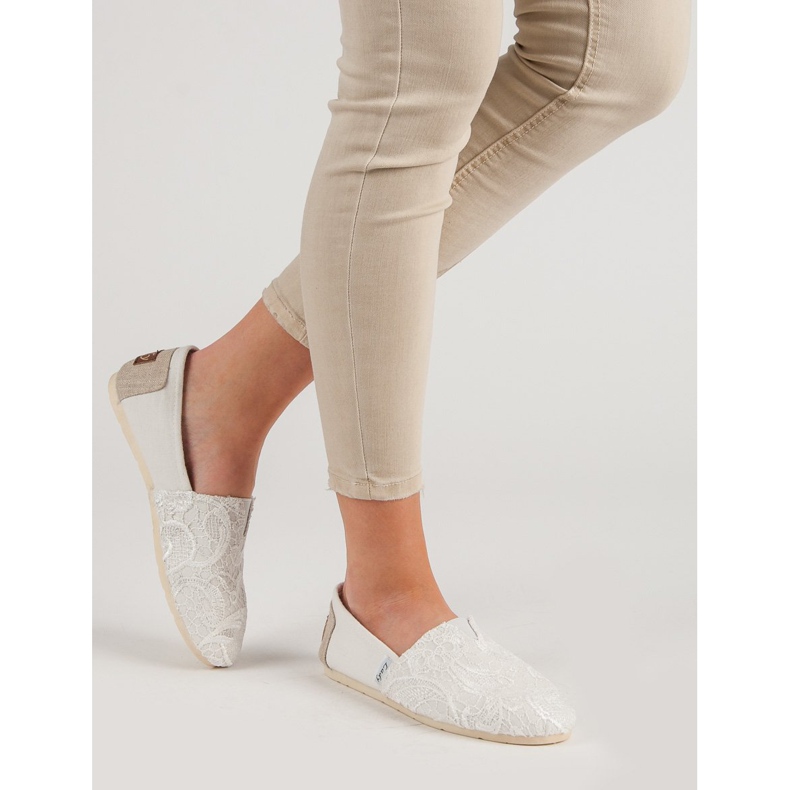 L. Day Slipons mit Muster beige 2