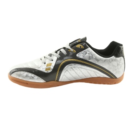 American Club Sporthalle in Silber 2
