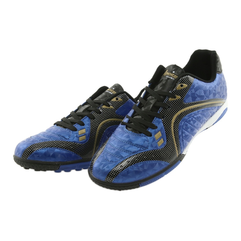 Sportrasen auf dem American Club OG25 royal blau 4