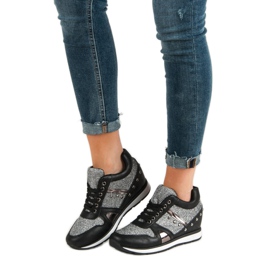 Cm Paris Schwarze Sneaker mit Strasssteinen 1