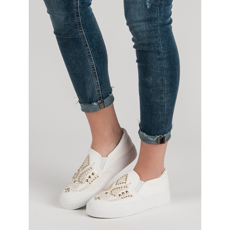 J. Star Weiße Slipons mit Strasssteinen 1