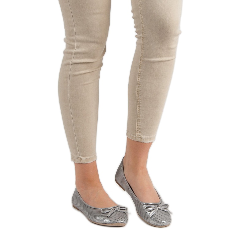 Evento Silberne Ballerina mit Schleife grau 1