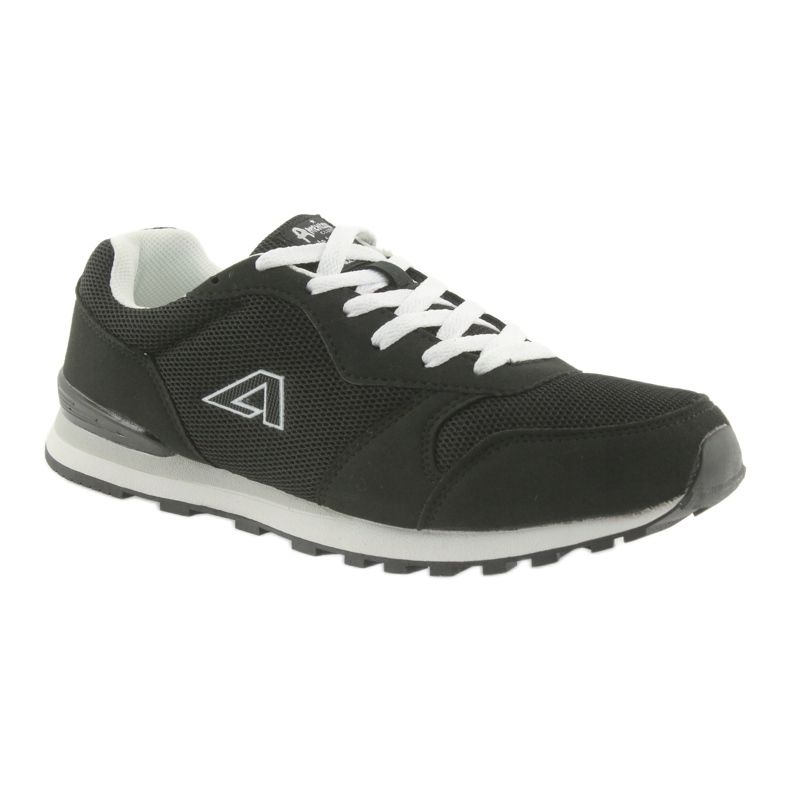 American Club 12 schwarze Sportschuhe 1