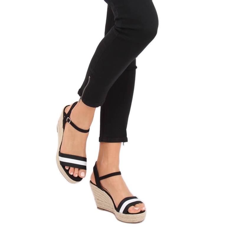 Schwarze Espadrilles auf Keilabsatz, schwarz 9072 Schwarz 2