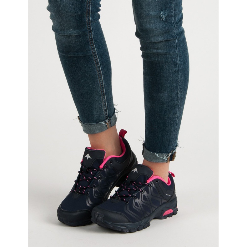 Schwarze Trekkingschuhe 2