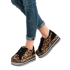 Weide Turnschuhe auf der Plattform braun 1