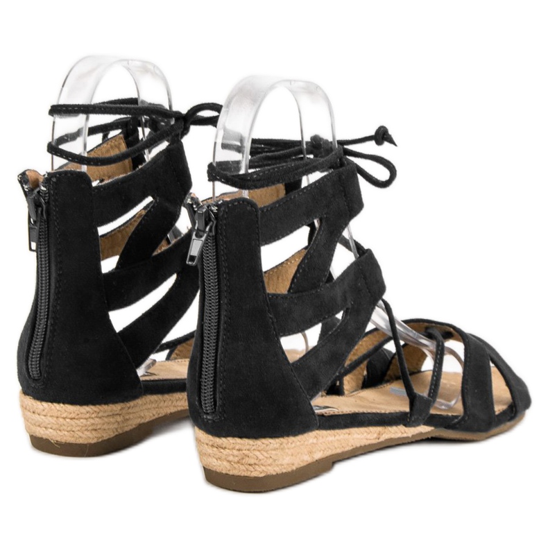 Corina Schwarze Römersandalen 1