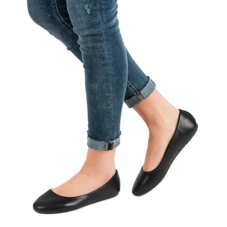 Ch. Creation Klassische Ballerinas schwarz 2