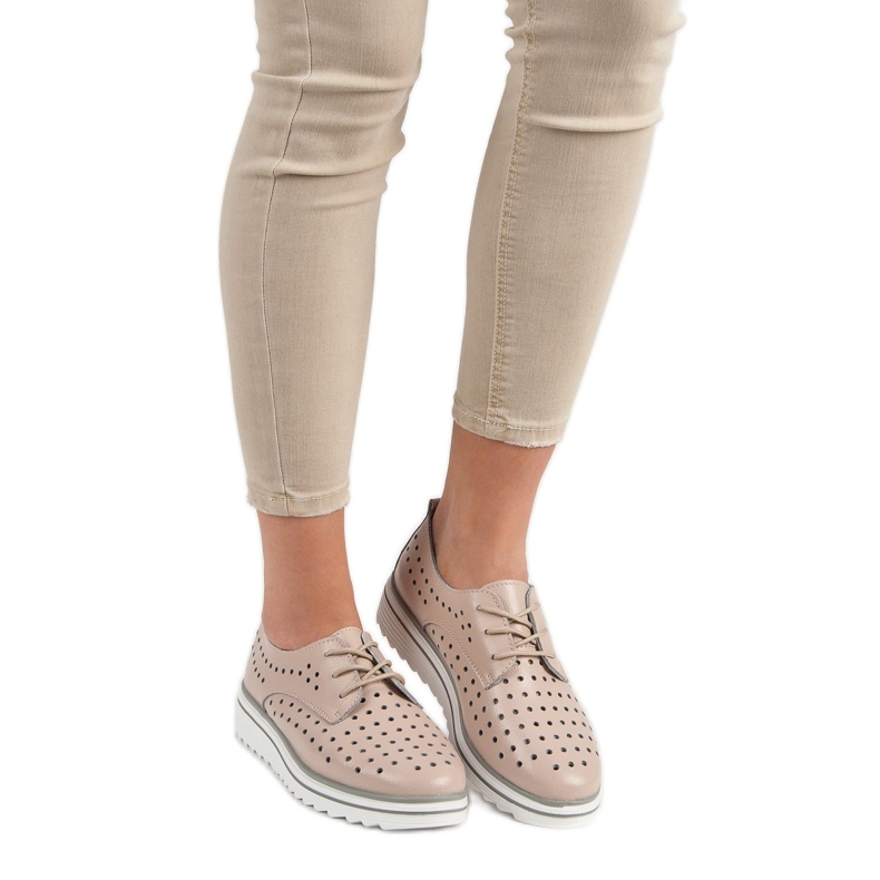 Kylie Durchbrochene Lederschuhe beige 1