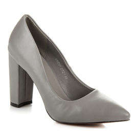 Seastar Pumpen auf einer Säule grau 2