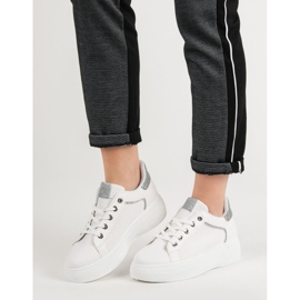 Sportschuhe mit Glitzer weiß 1