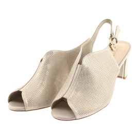 Sandalen auf dem Sergio Leone 800 Post beige golden 3