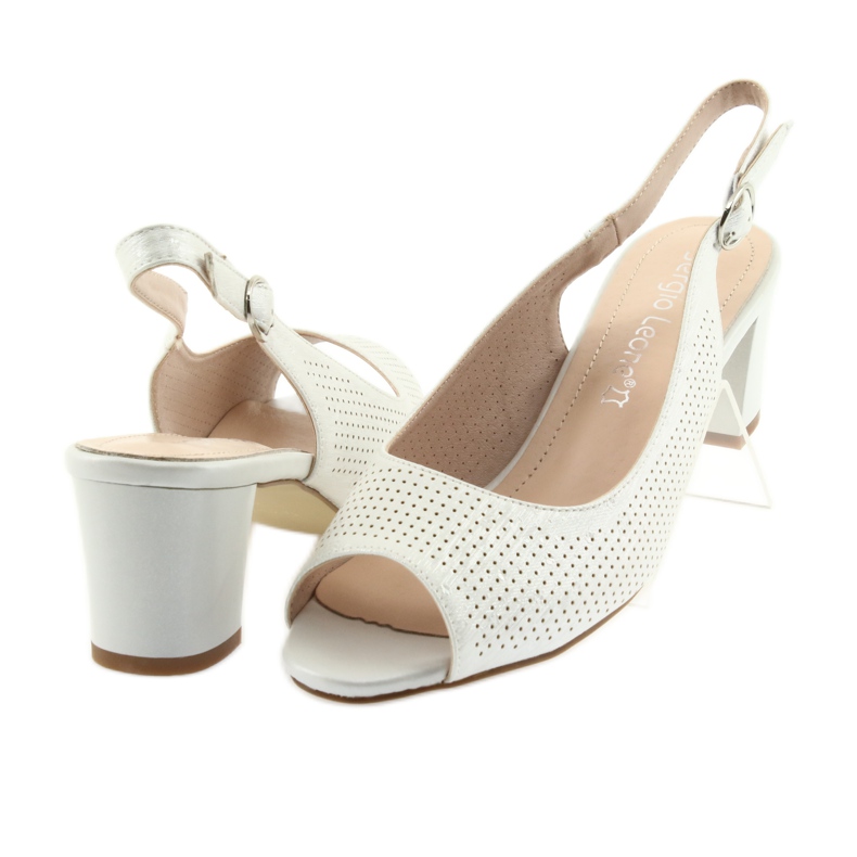 Sandalen am Pfosten von Sergio Leone 794 Silber grau 4