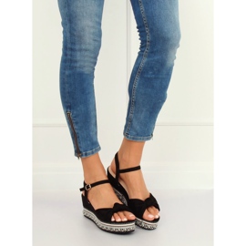 Schwarze Sandalen mit Keilabsatz B126 Black 2