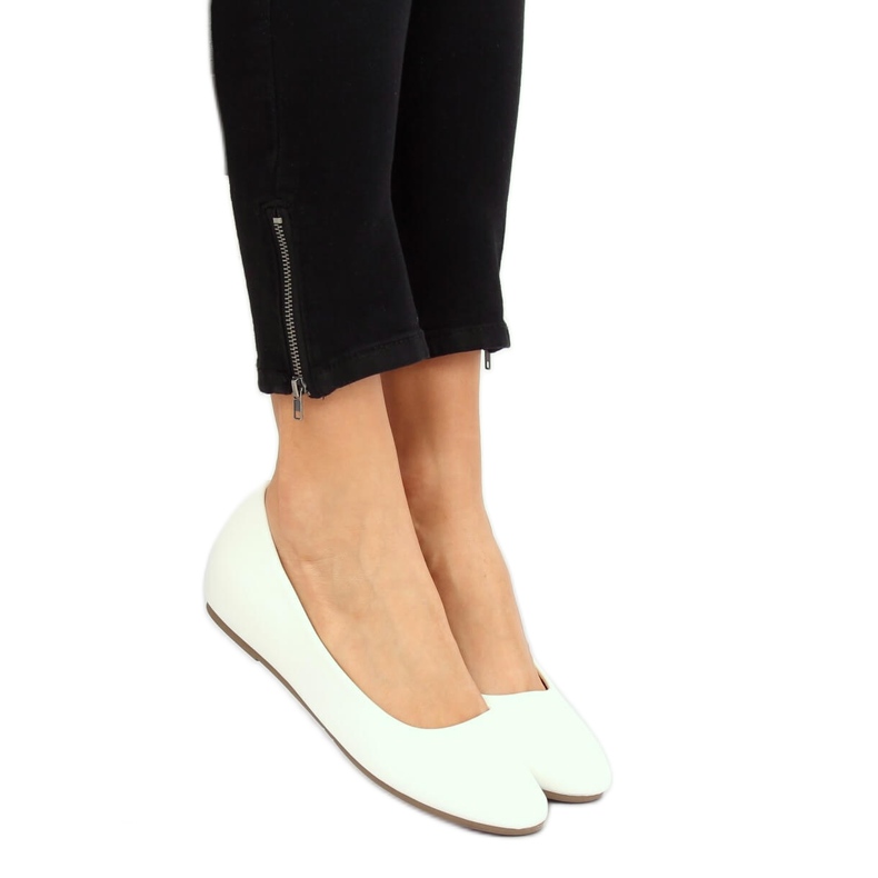 Ballerinas mit Keilabsatz weiß 7849-P Weiß 1