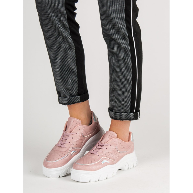 Rosa Sneaker mit Holo-Effekt 2